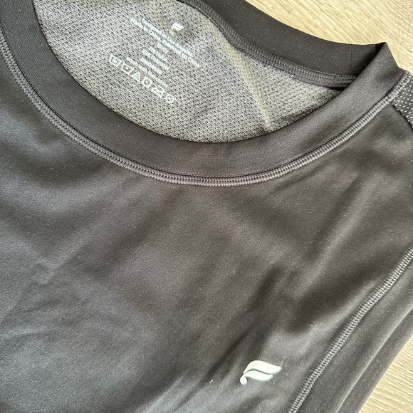 Fabletics Training Day Men's Muscle Tank - Picture 3 of 3